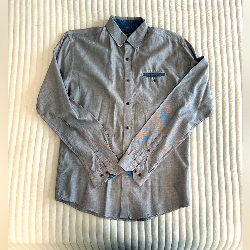 Men’s blue dress shirt - slim fit sz M
